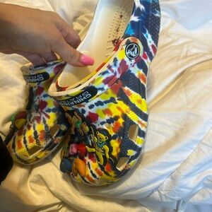 GRATEFUL DEAD TIE DYE CROCS